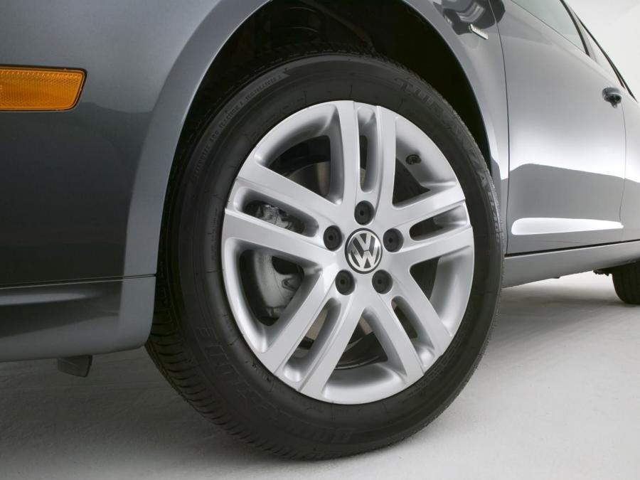  Volkswagen Jetta Wolfsburg Edition 2007 года  (фото 6 из 7)